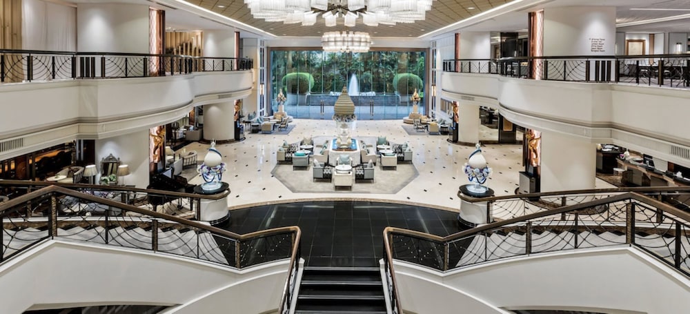 THE ATHENEE HOTEL, A LUXURY COLLECTION HOTEL BANGKOK 47/63