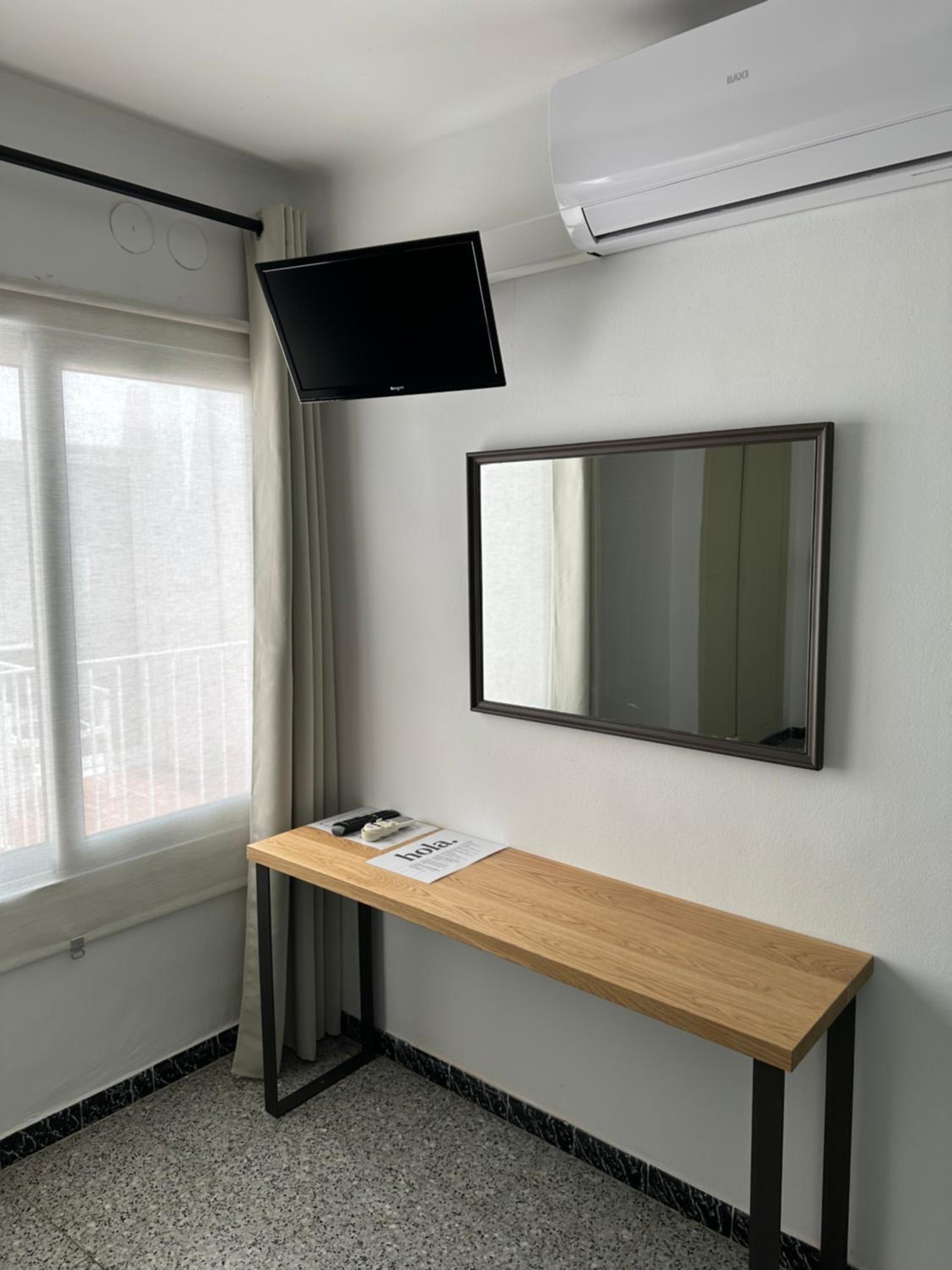 L'illa Hotel 15/25
