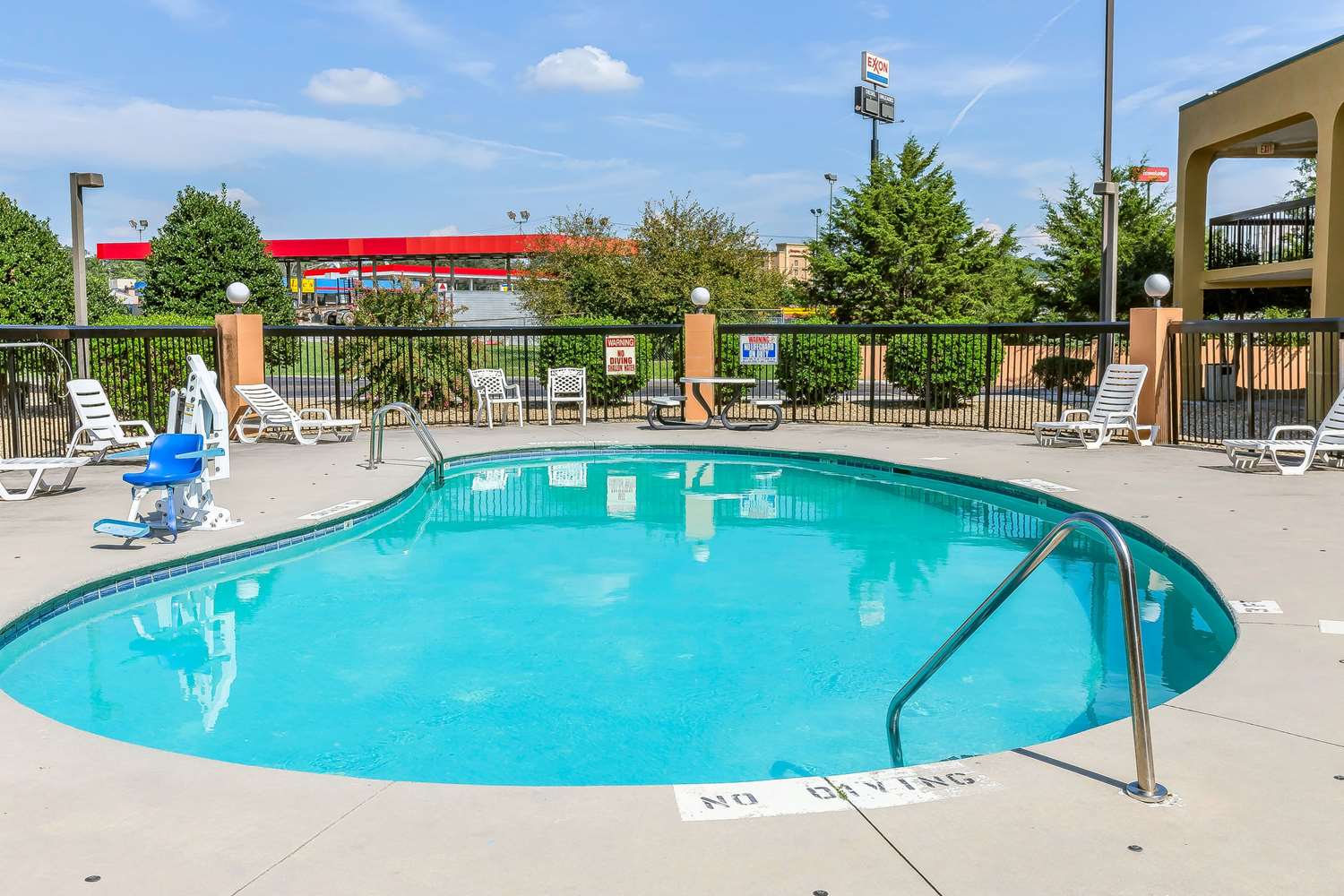 Rodeway Inn Knoxville East 17/29