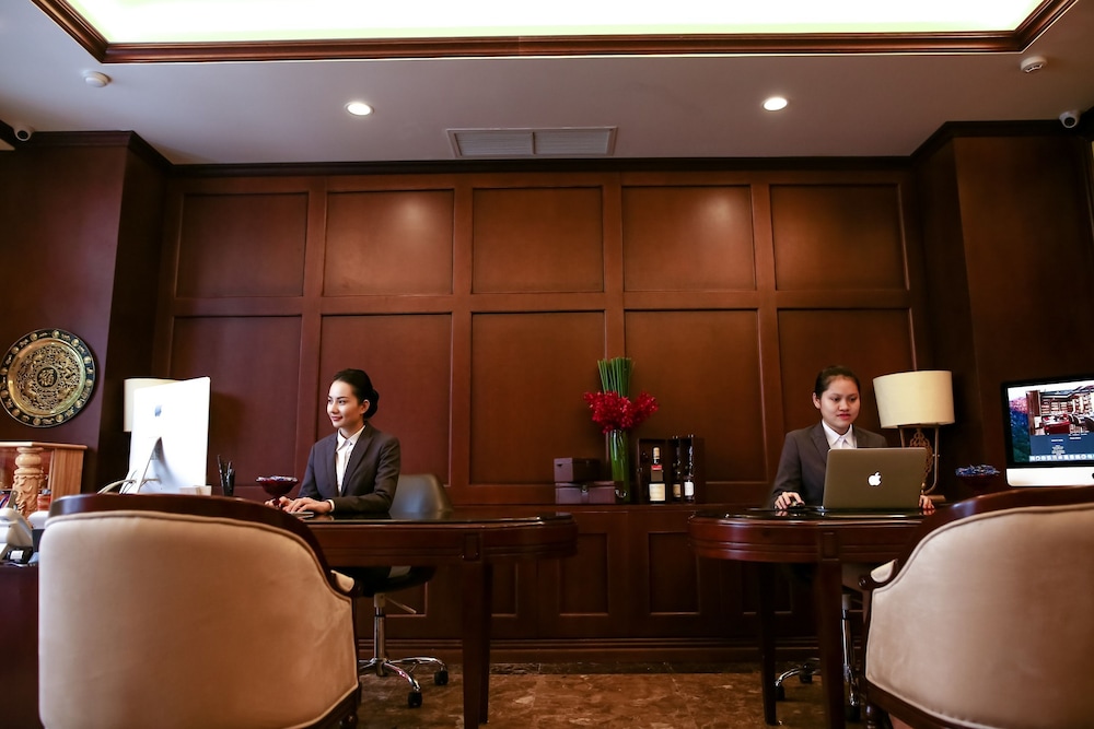 The Scarlett Boutique Hotel 7/41