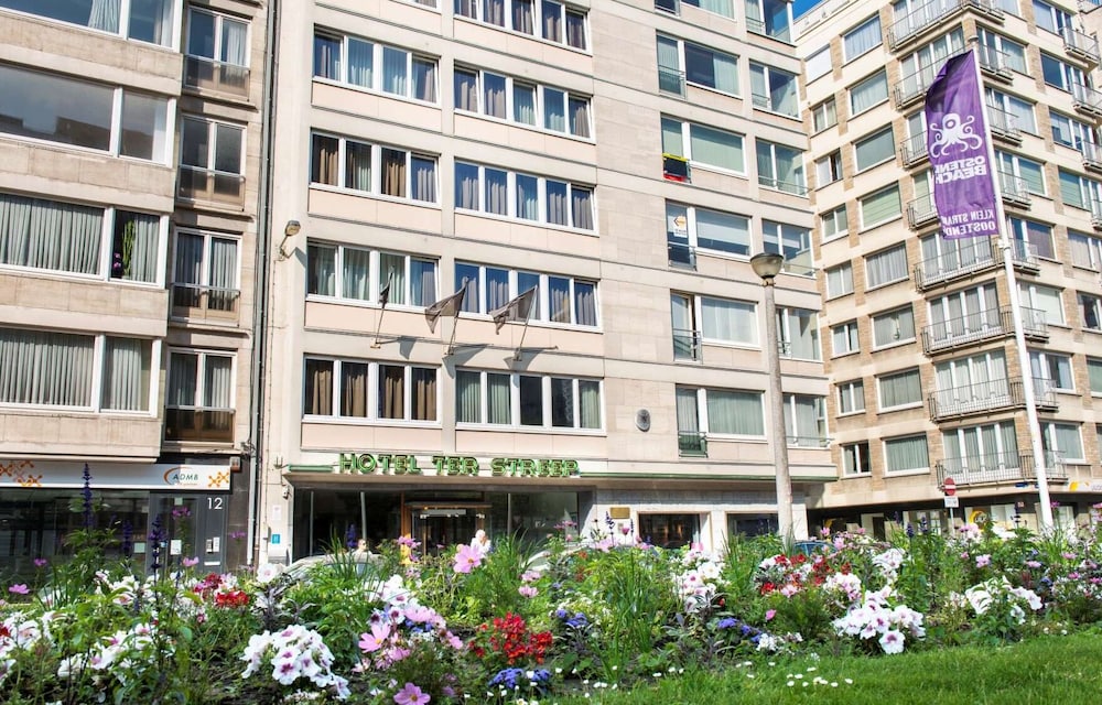 Ter Streep Hotel 1/47