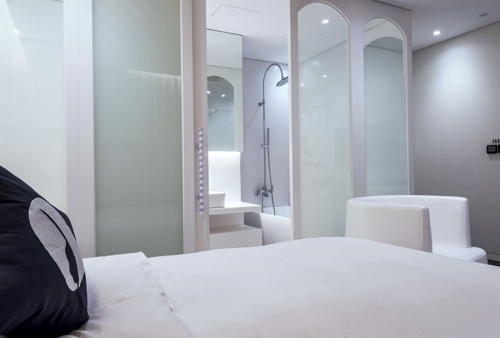 Hotel the Designers Dongdaemun 73/75