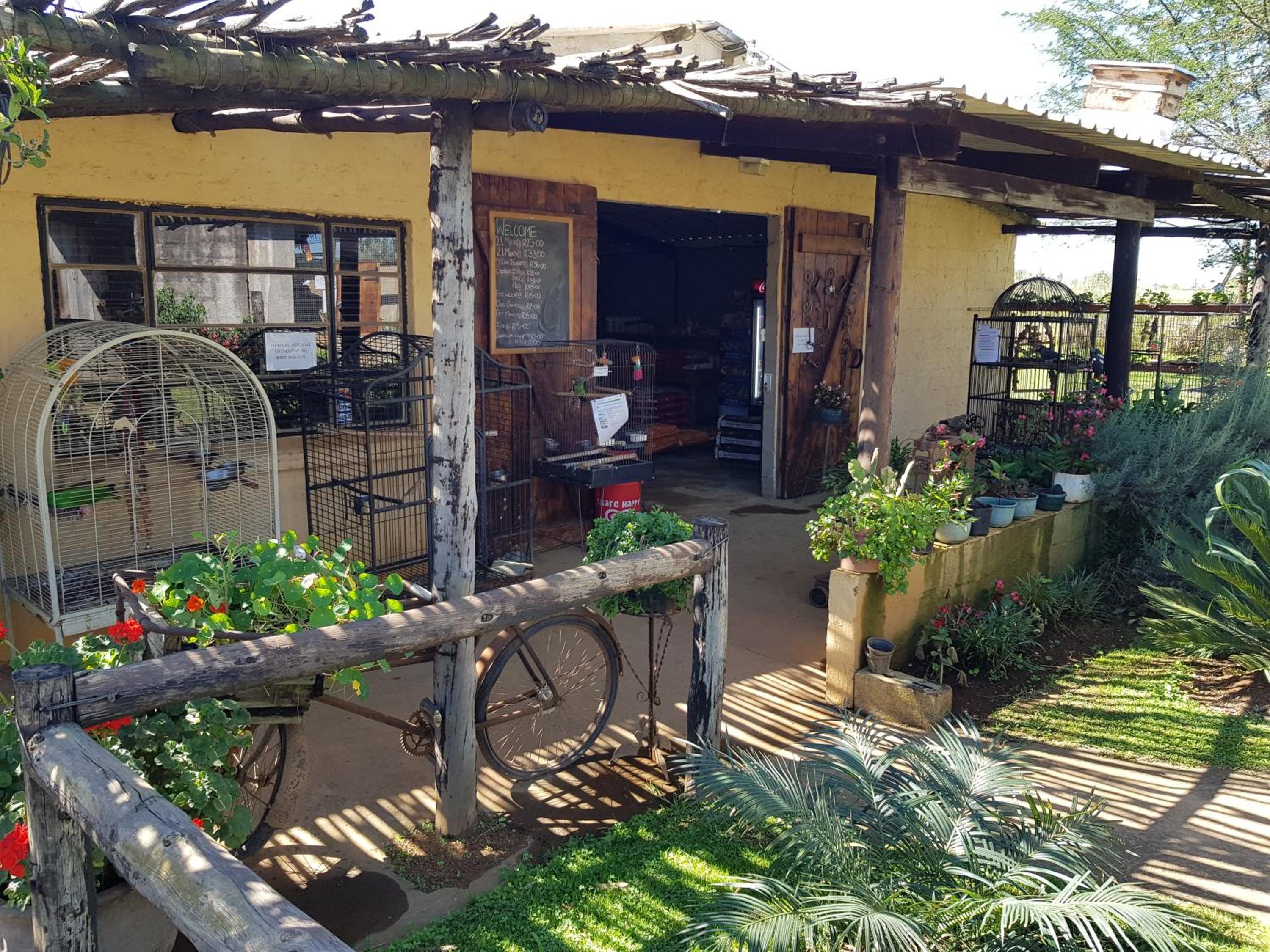 Little Club Getaway@The Hay Barn 1/21