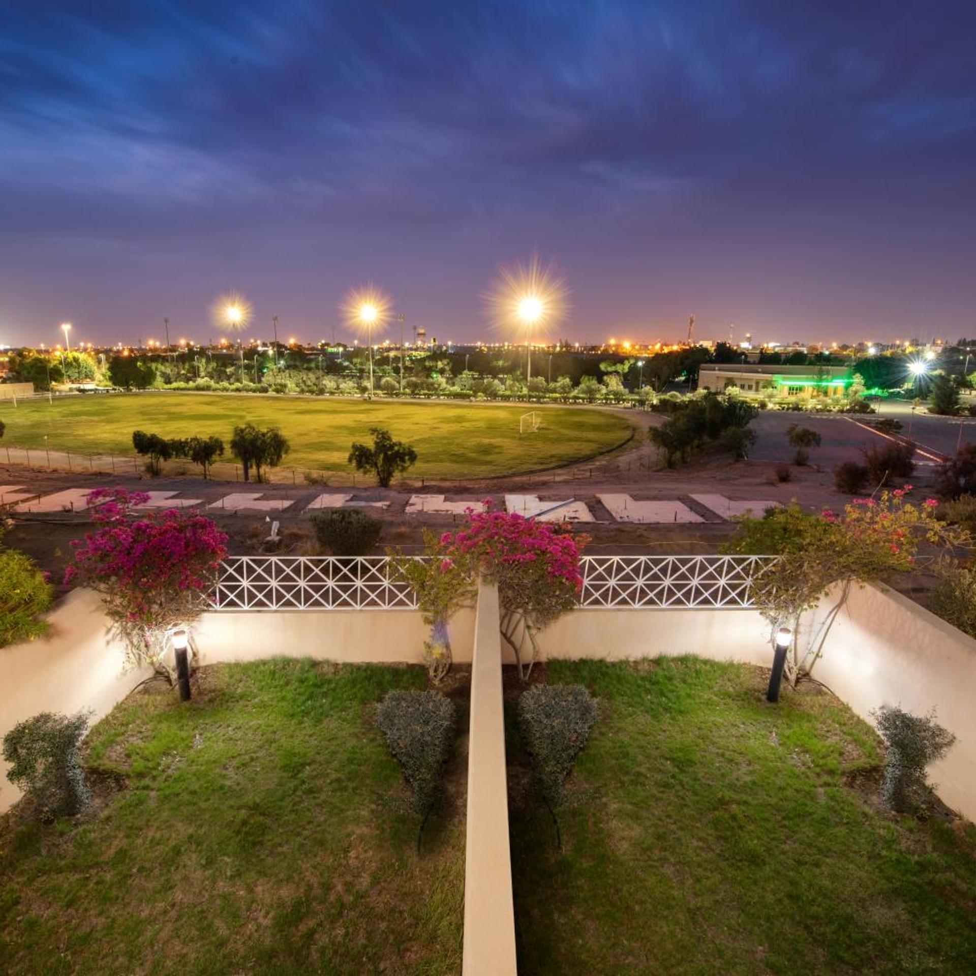 فندق المطار(Airport Hotel) 39/47