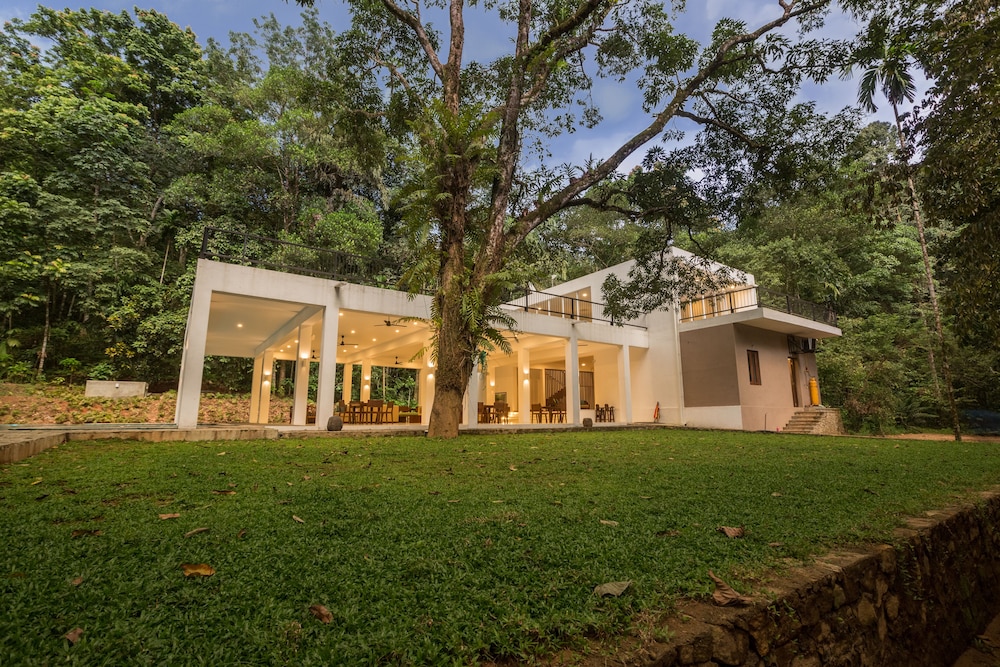 Palmstone Retreat 35/42