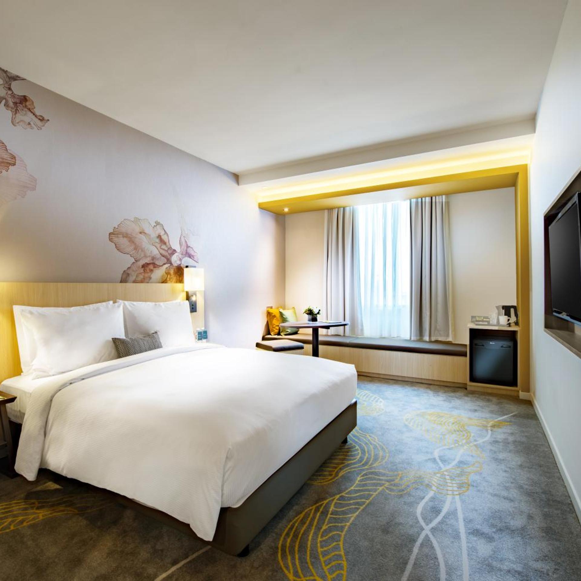 Room, King Bed, Queen Bed