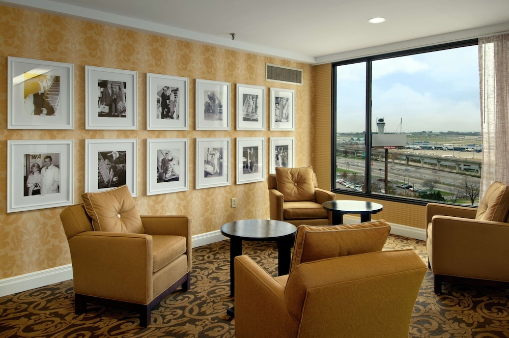 Hilton St. Louis Airport 36/58