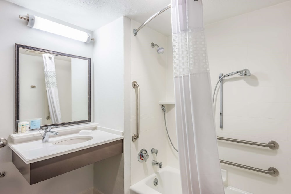 Hampton Inn Columbia MO 9/29