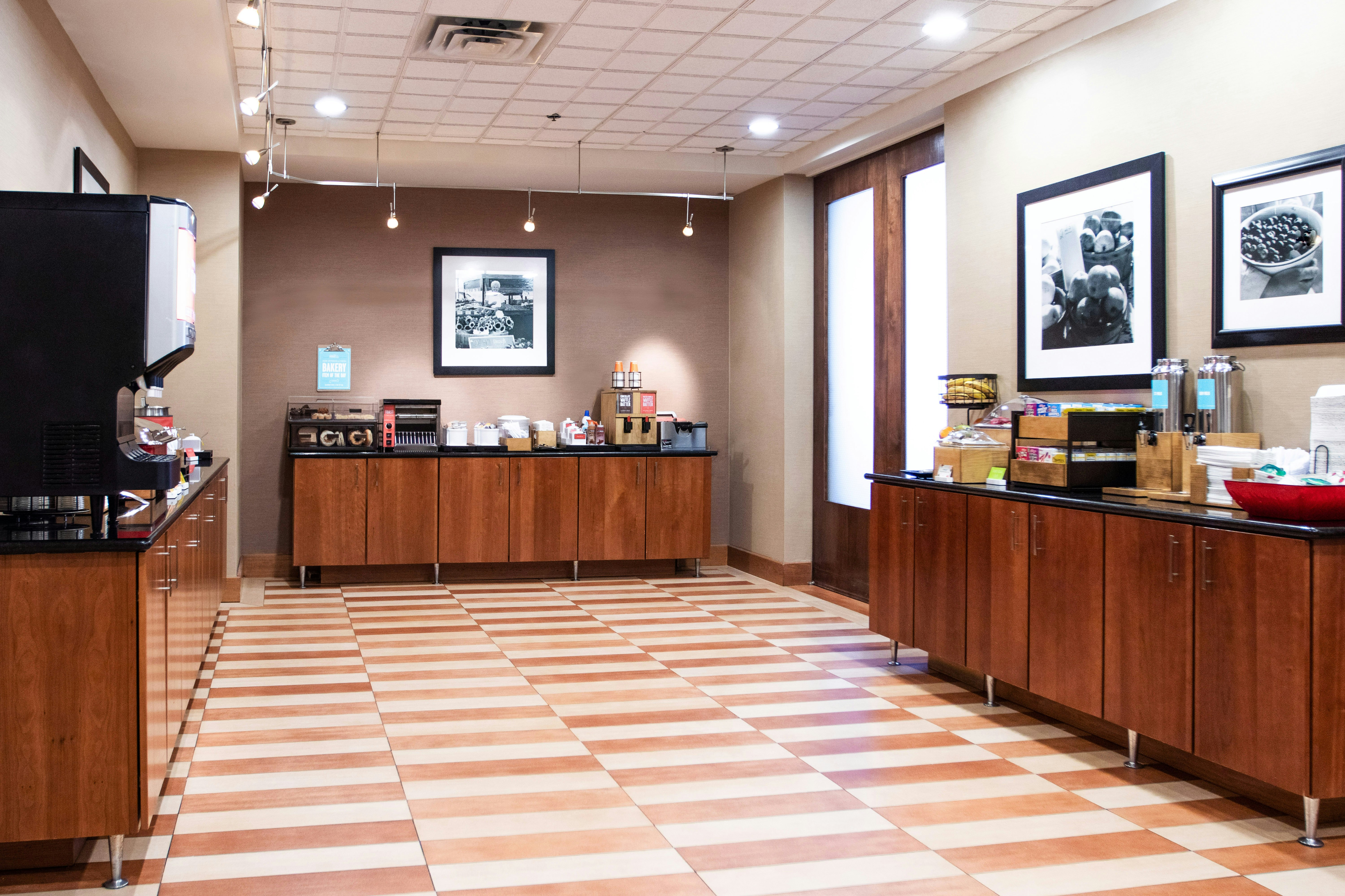 Hampton Inn Gloucester 6/61
