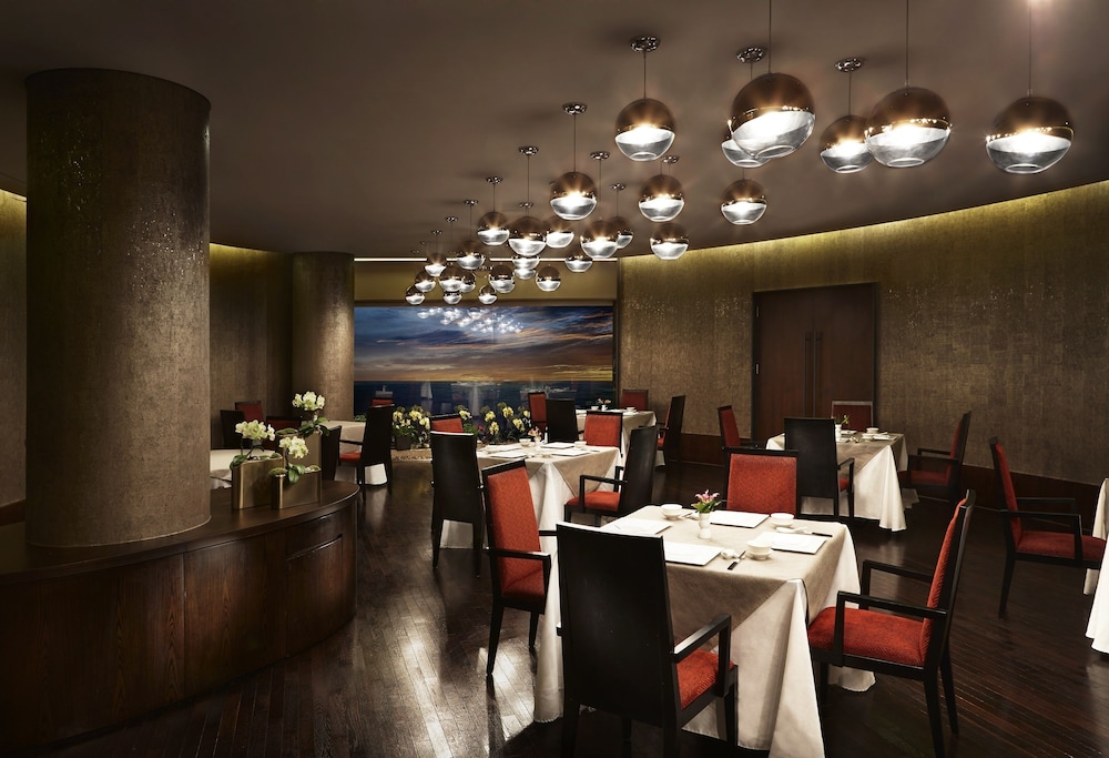 Paradise Hotel Busan 52/75