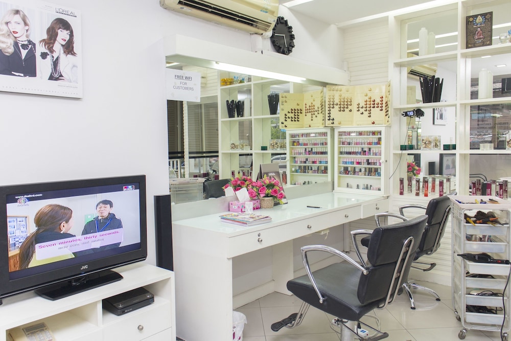 Zen Rooms Sukhumvit 81 37/44