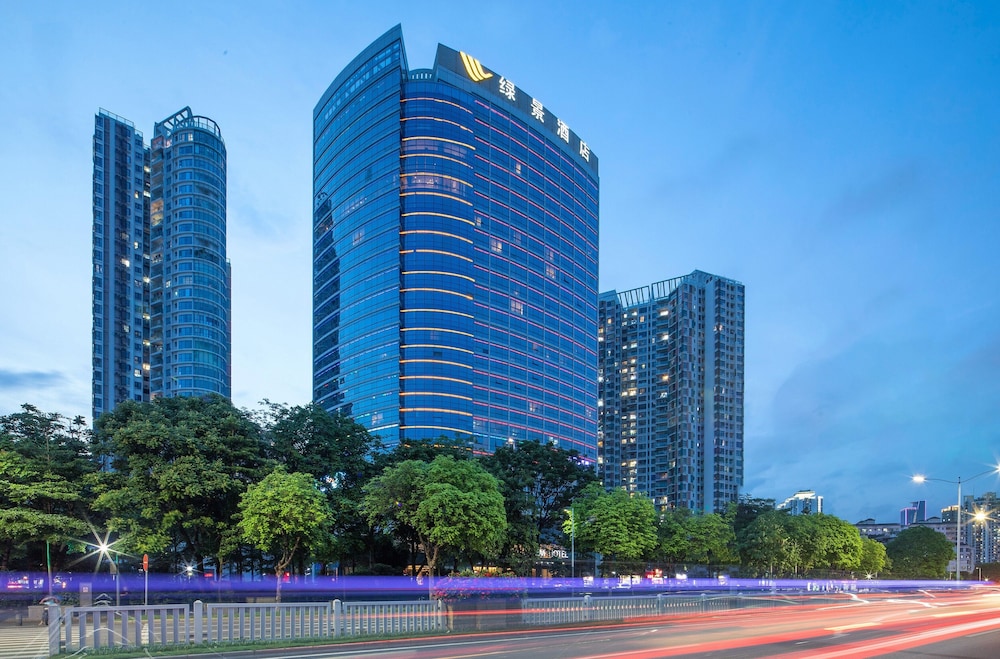 L Gem Hotel 45/50