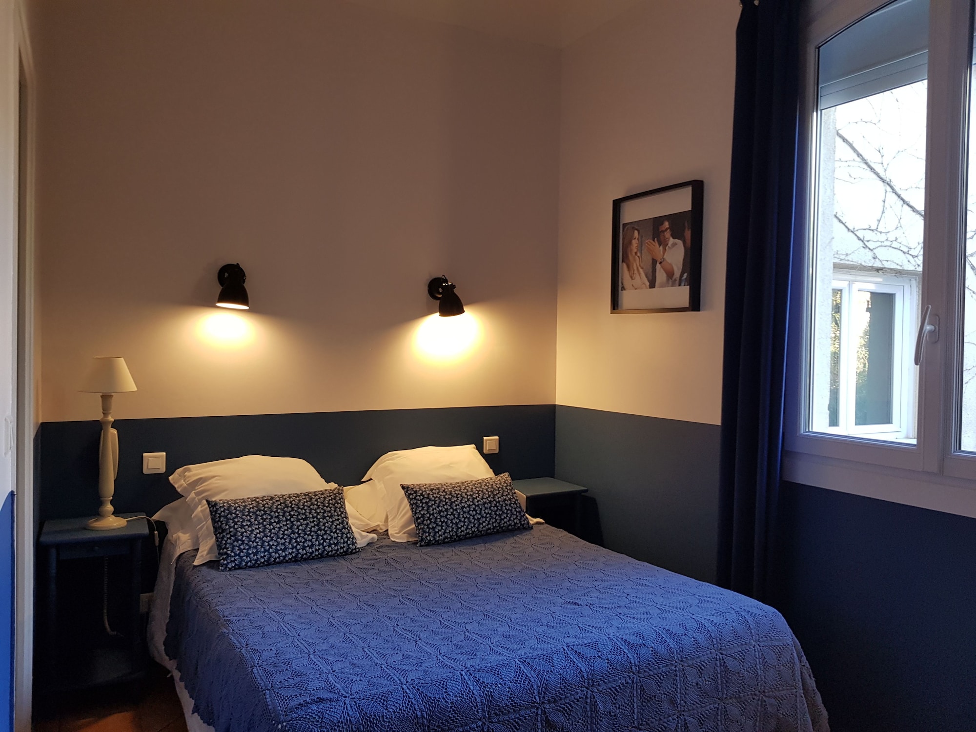 ROOM, TRIPLE