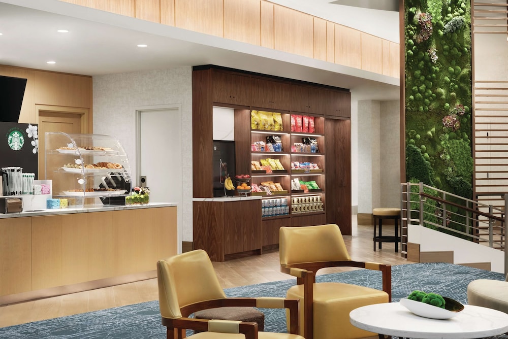 Hilton Grand Vacations Club Chicago Magnificent Mile 26/37