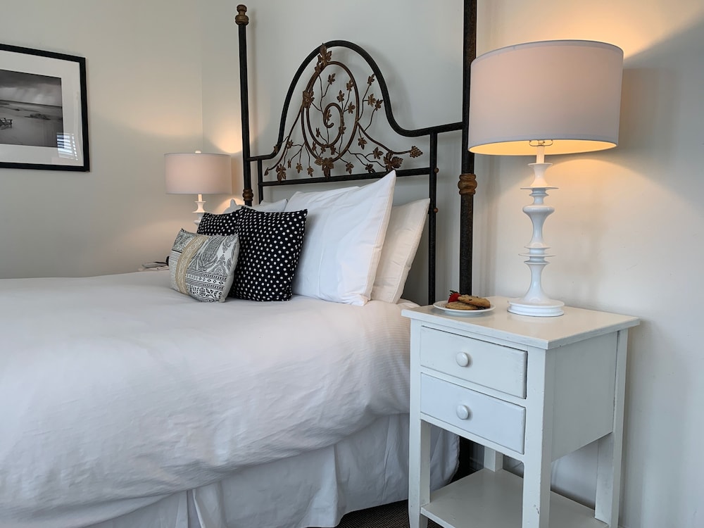 Inn At Playa Del Rey 23/51