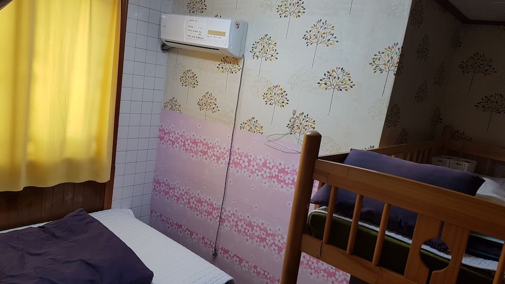 Springflower Guesthouse - Hostel 30/39