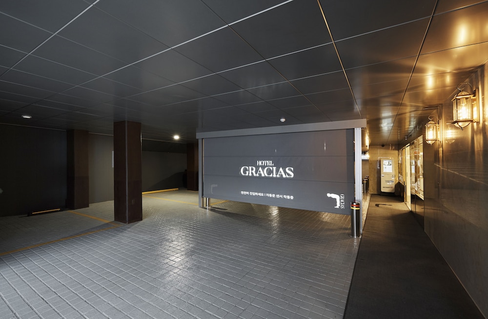 Gracias Hotel Gimhae 7/50