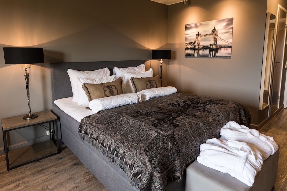 Klaekken Hotell 12/42