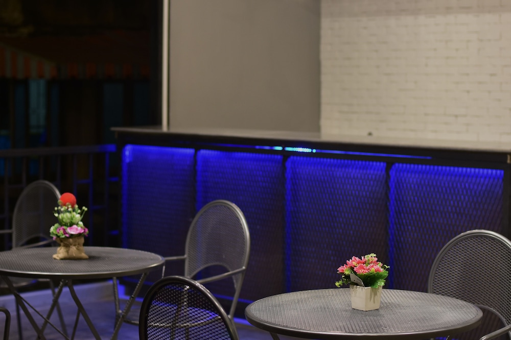 Inn Stations Hostel 37/49