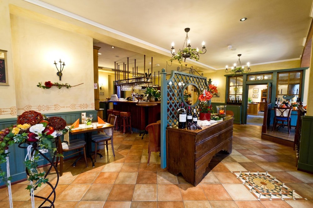 neu heidelberg guesthouse and apartments