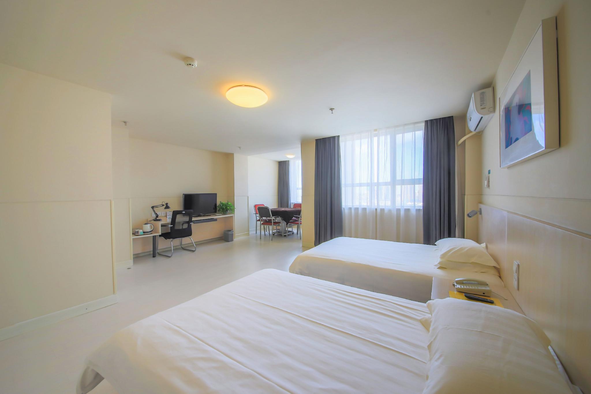 Jinjiang Inn (Ulanqab Jining Railway Station Xingfu Road) 22/40