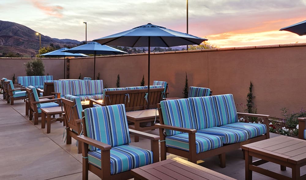 Hampton Inn Suites Highland California 33/42