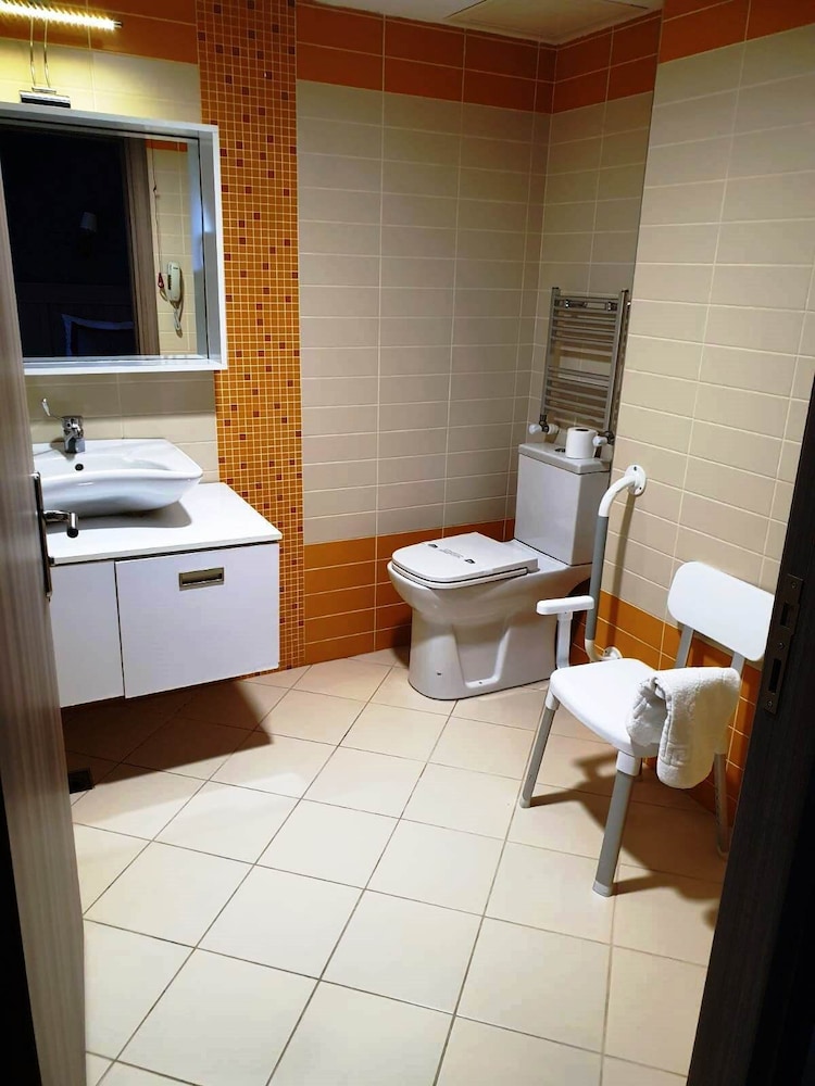Dab Hotel 37/37