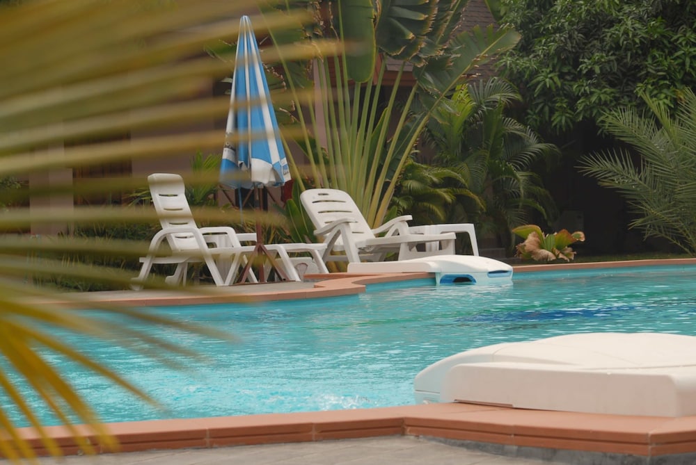 La-or Resort 32/43