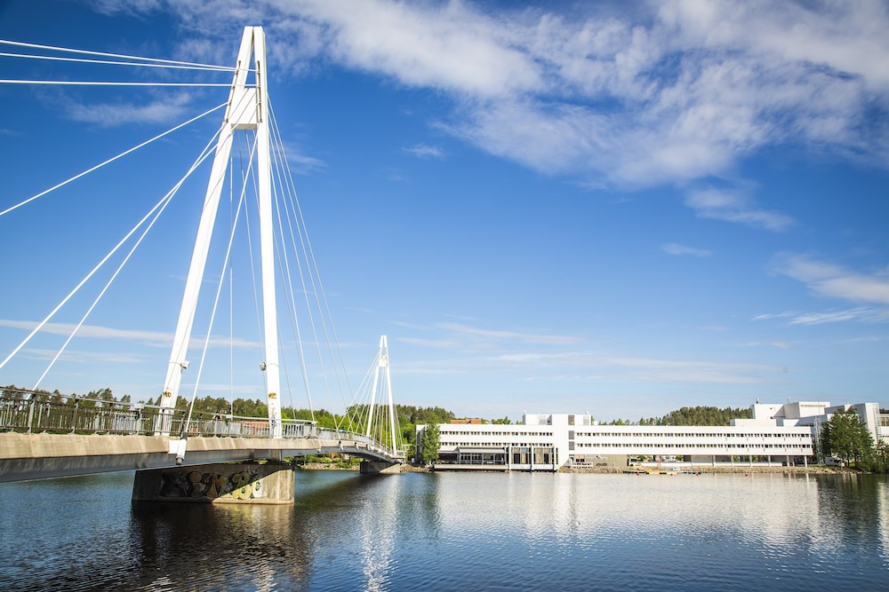 Finlandia Hotel Alba 45/48