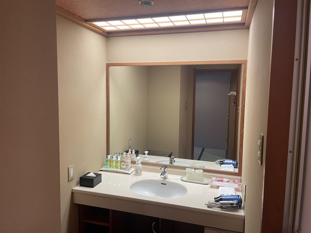 Ryokan Ichinomatsu 48/49