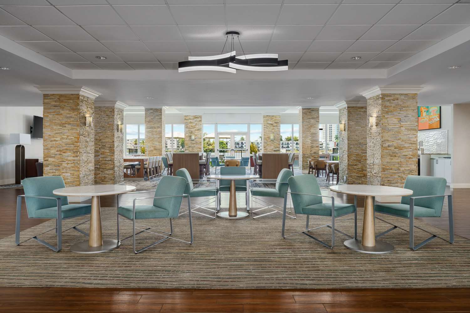 restaurant cafeteria
