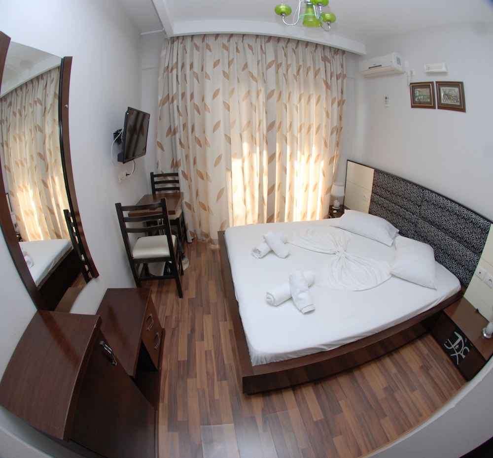 Hotel Iliria Sarande 29/67