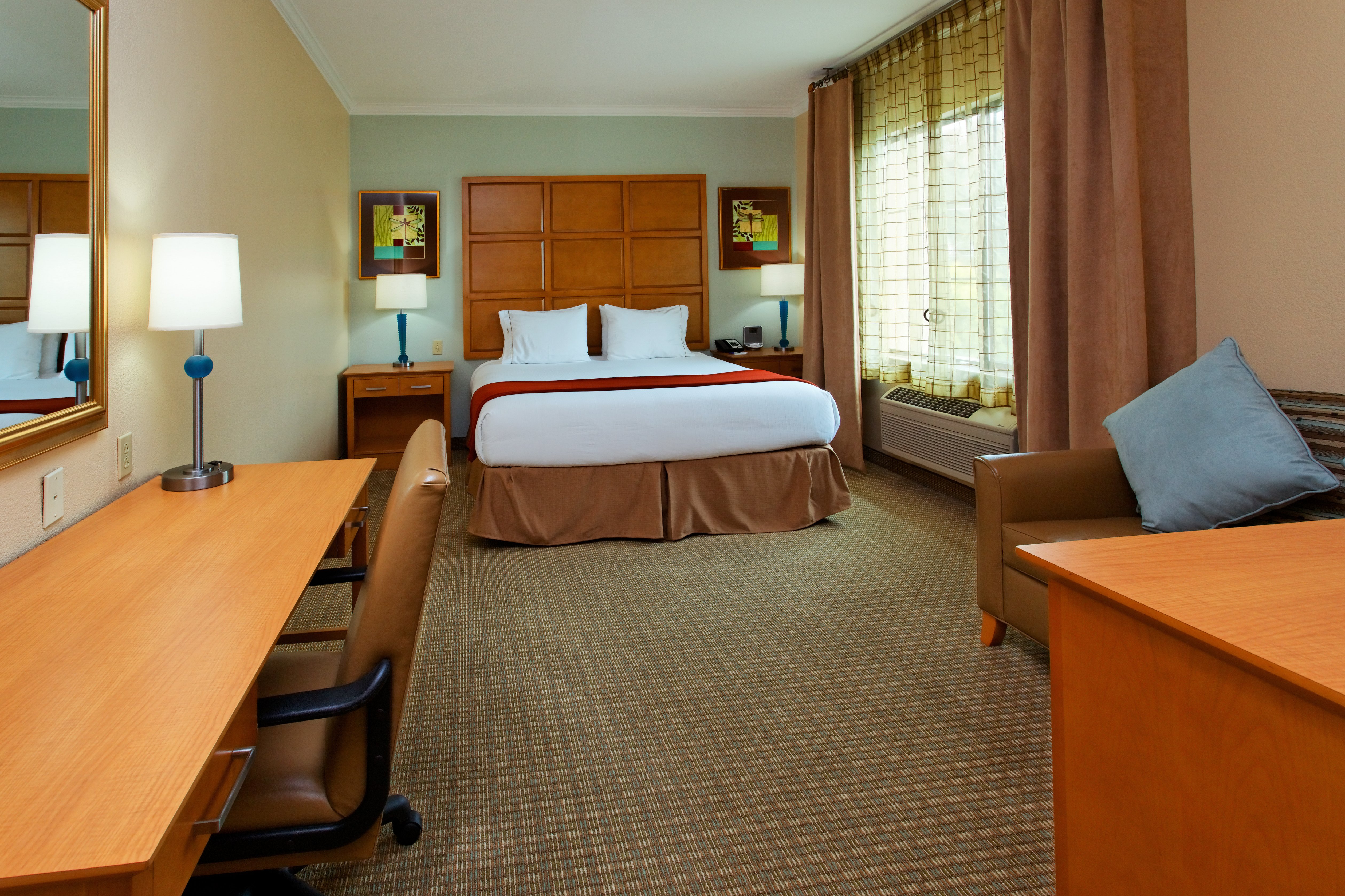 Holiday Inn Express Hotel Suites Santa Clara Silicon Valley 35/75
