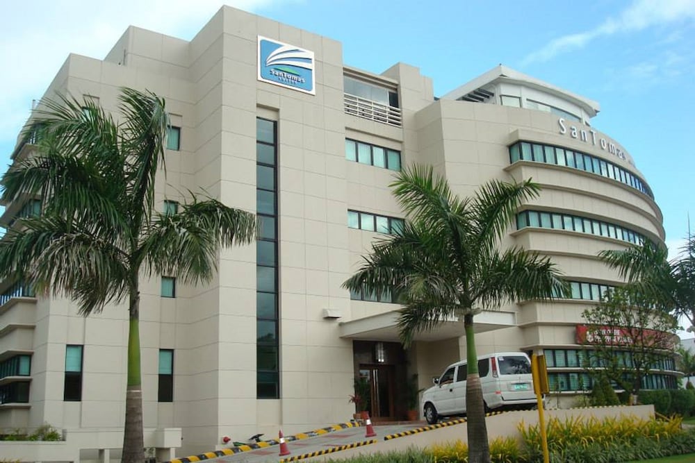 SAN TOMAS SUITES