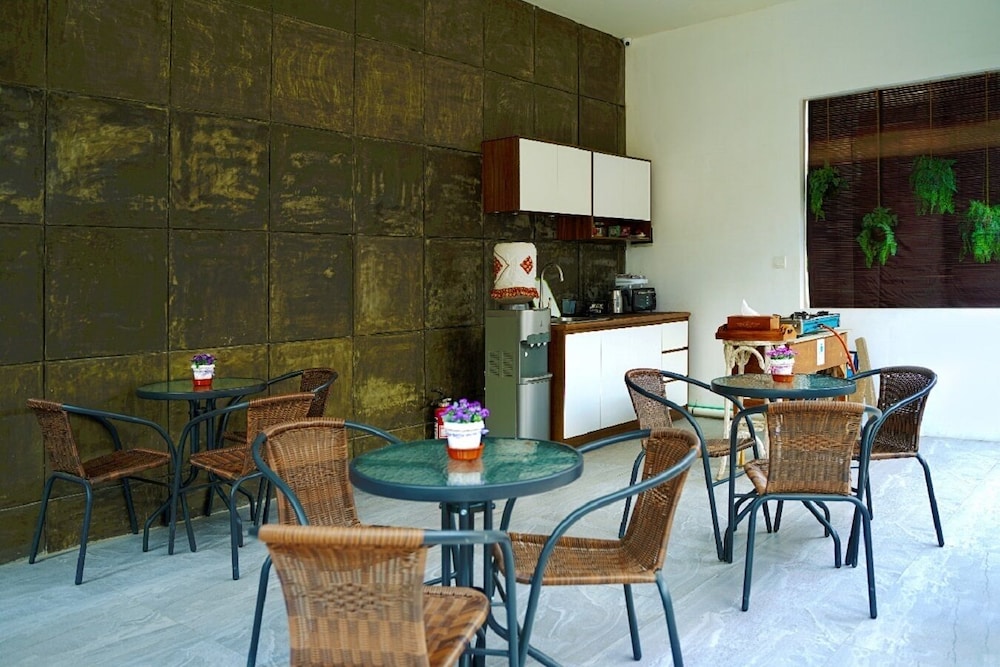 The Tanjung Bidadari (ex IOOVE Tanjung Seminyak Suites) 20/22