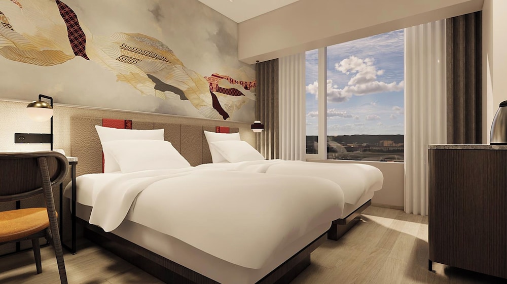 Premier, Twin Beds