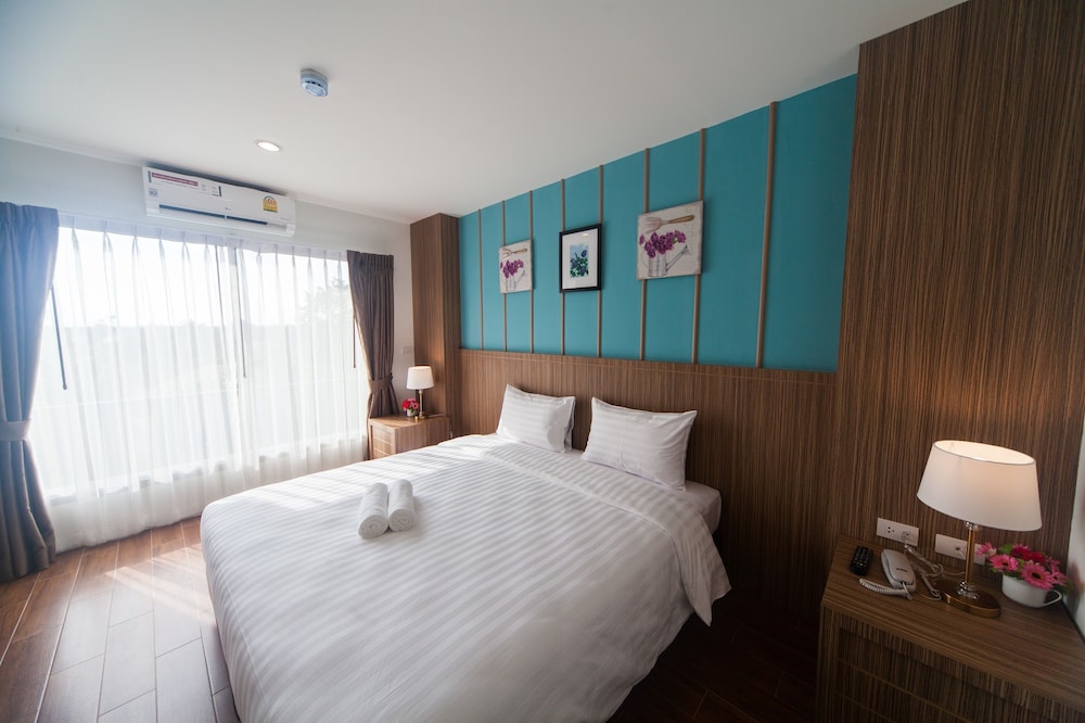 Anchan Laguna Hotel 21/64