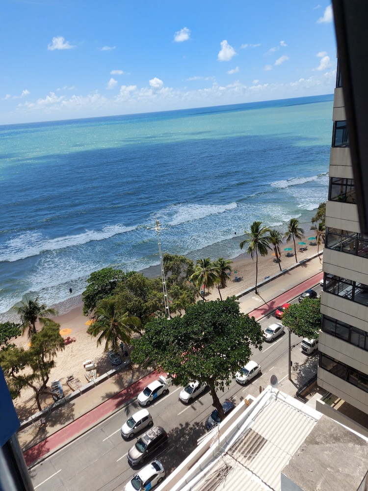 Hotel Euro Suite Recife Boa Viagem By Nacional Inn in RECIFE