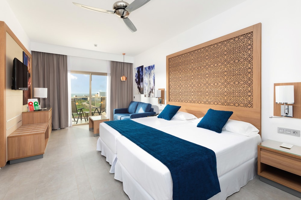 Room at Hotel Riu Palace Boavista, BOA VISTA - CV