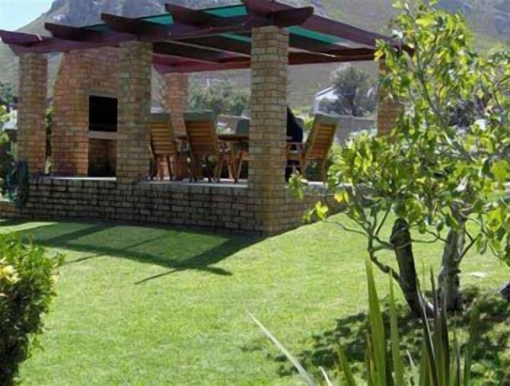 Milkwood Lodge Hermanus 24/35