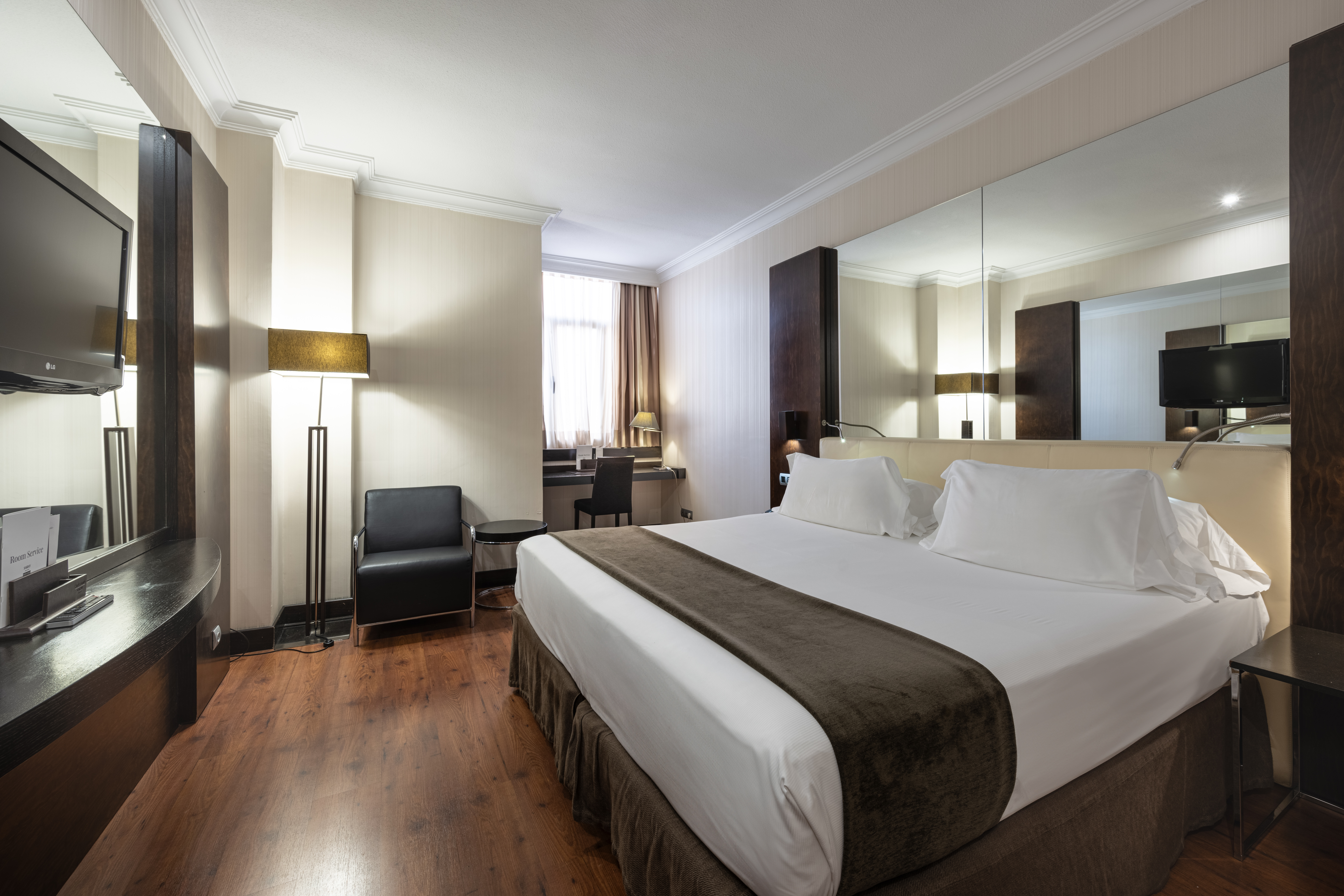 Double or Twin Room (2 Adults)