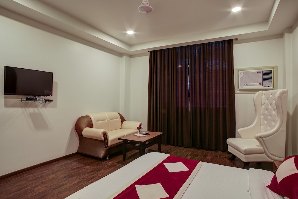 Hotel The Royal Krishna 20/47