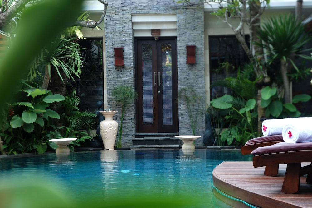 The Bali Dream Suite Villa 25/50