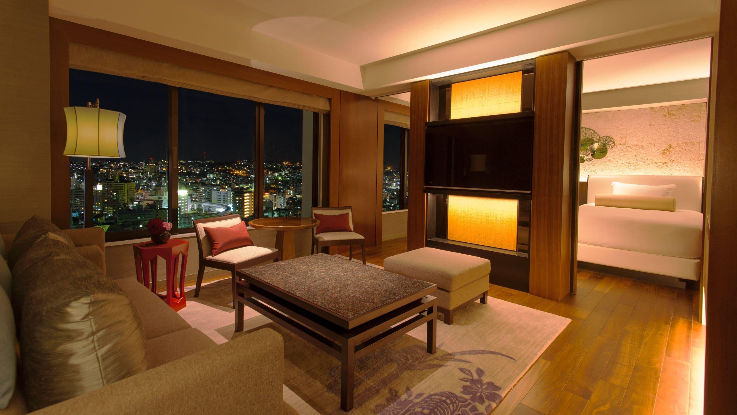 Regency, Suite, Twin Beds