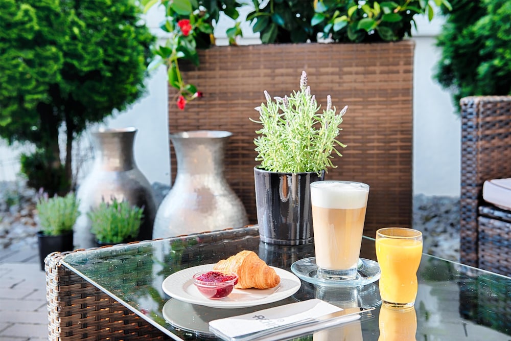 Achat Hotel Hockenheim 36/50