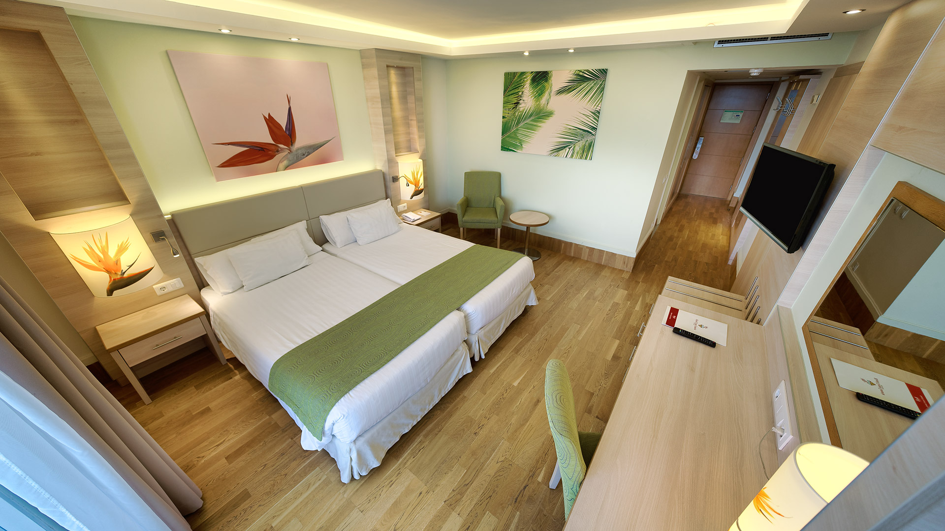 Superior, Double or Twin Bed, Sea View