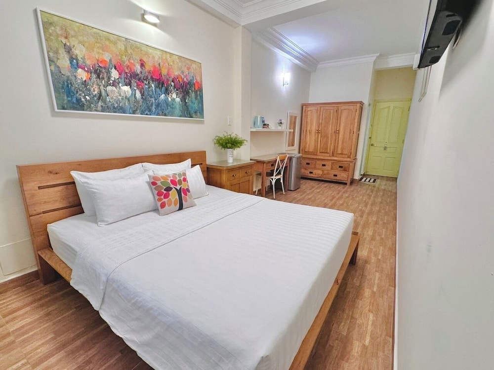 SUPERIOR, DOUBLE BED