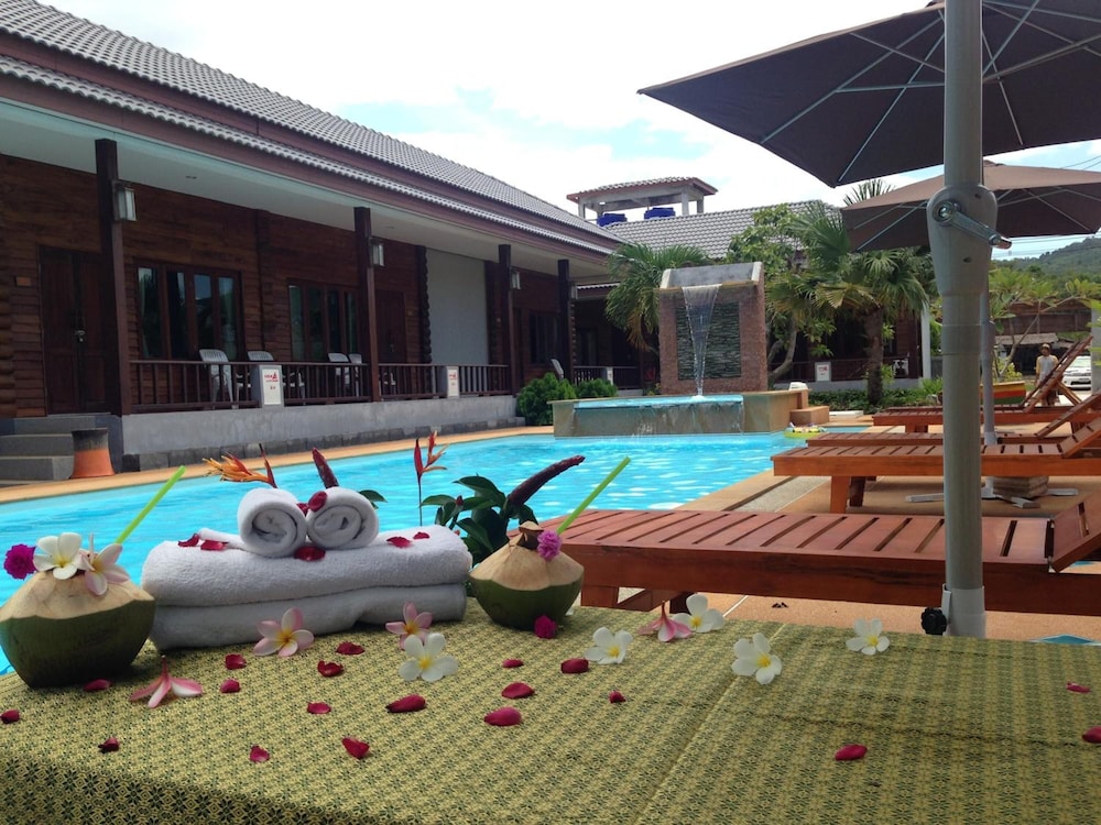 Khum Laanta Resort 43/66