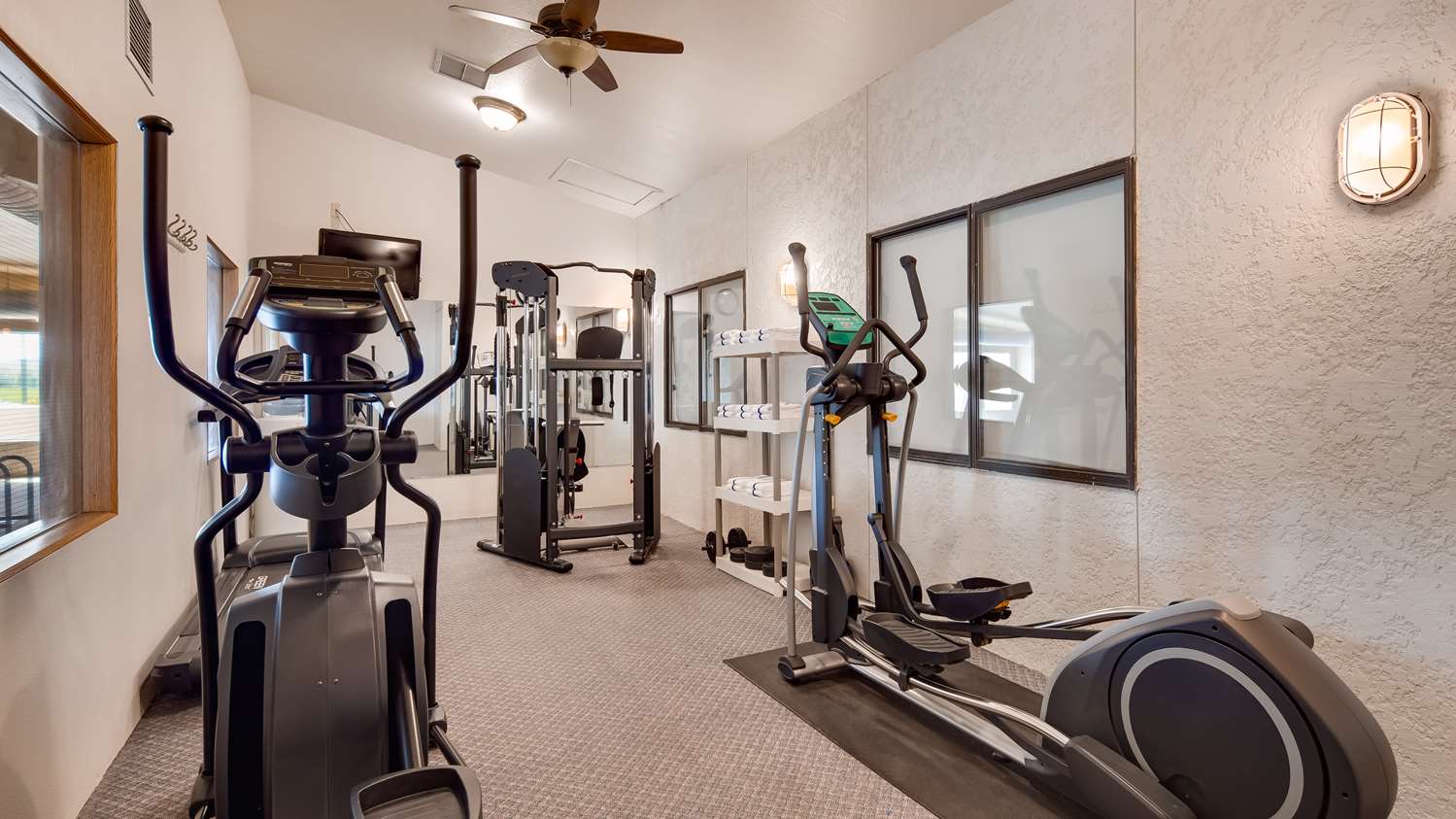 Best Western West Hills Inn 6/11