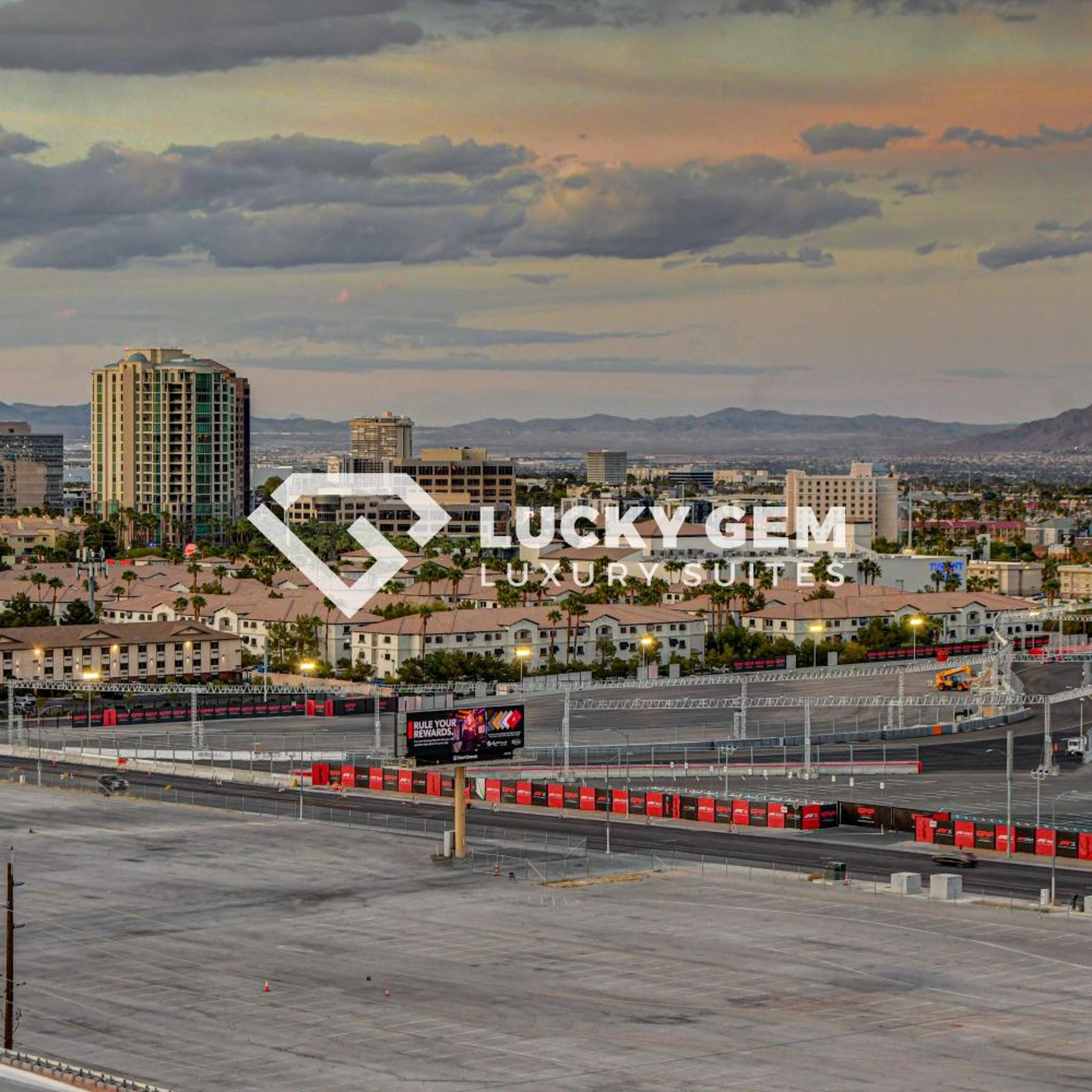 SPHERE VIEW - Signature MGM Resort Lucky Gem Penthouse & Luxury Suites 10817 34/49